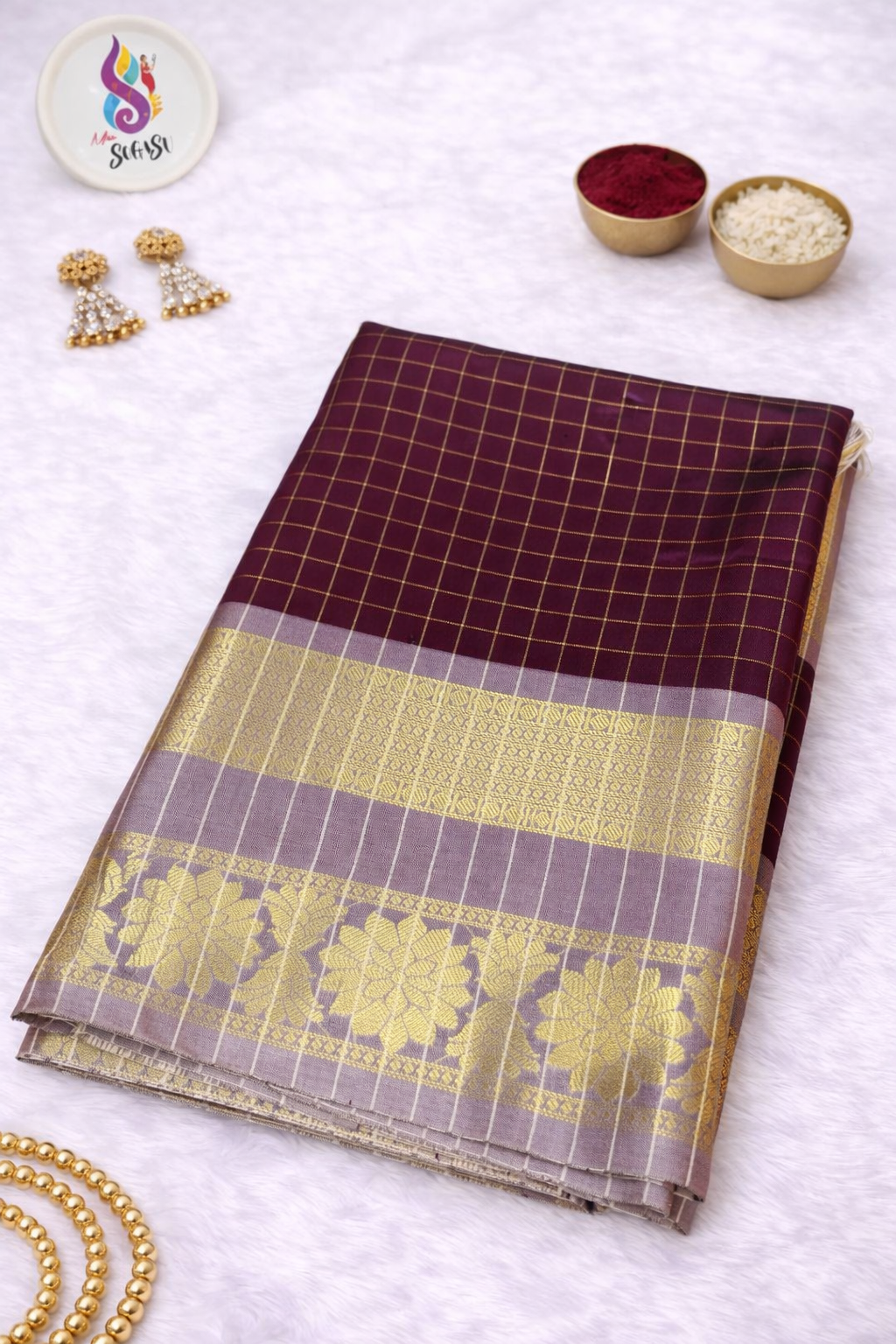 Coffee trending Banaras saree